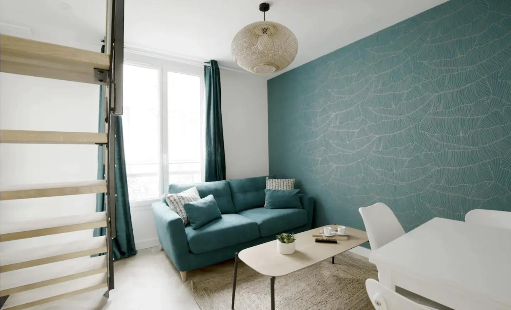 Apartment Enchanting Parisian Residence France