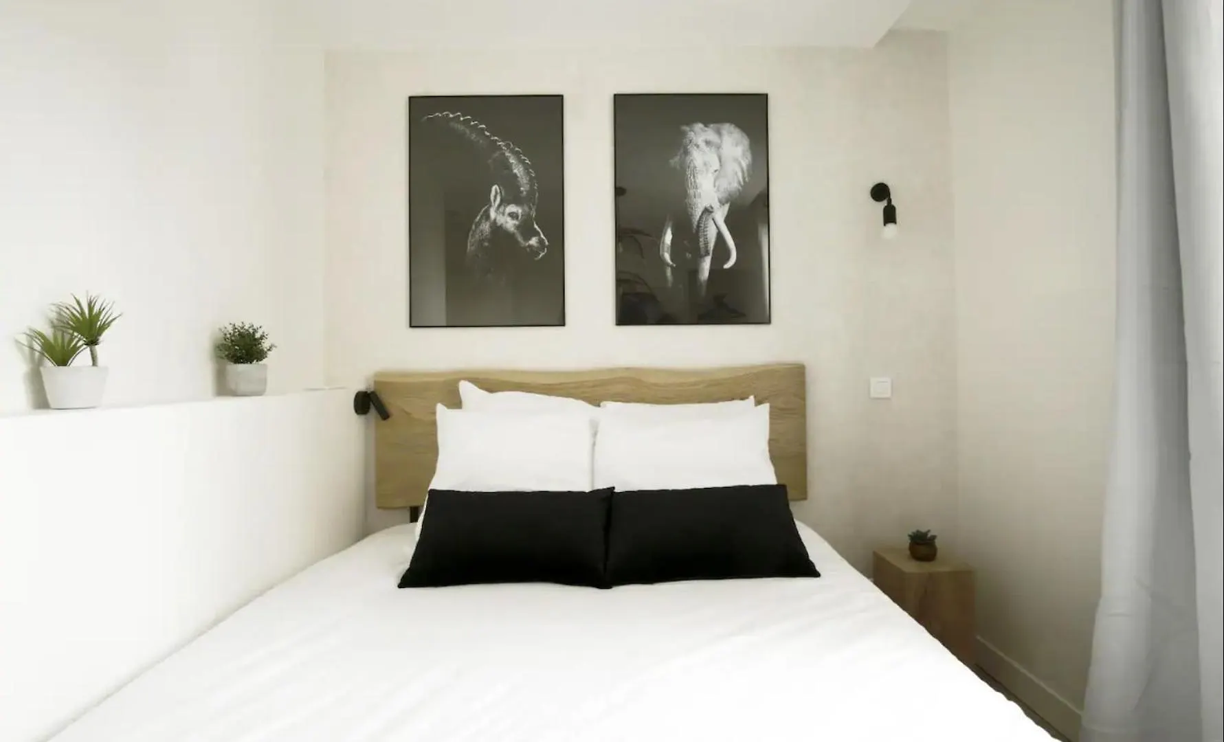 Apartment Enchanting Parisian Residence France