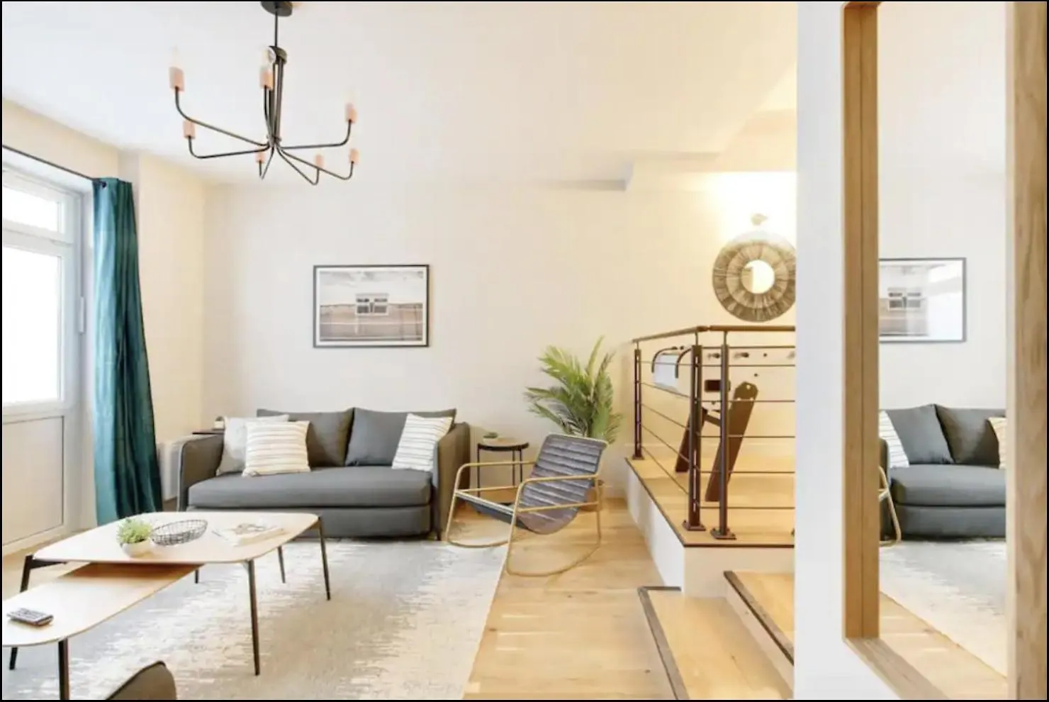 Apartment Enchanting Parisian Residence